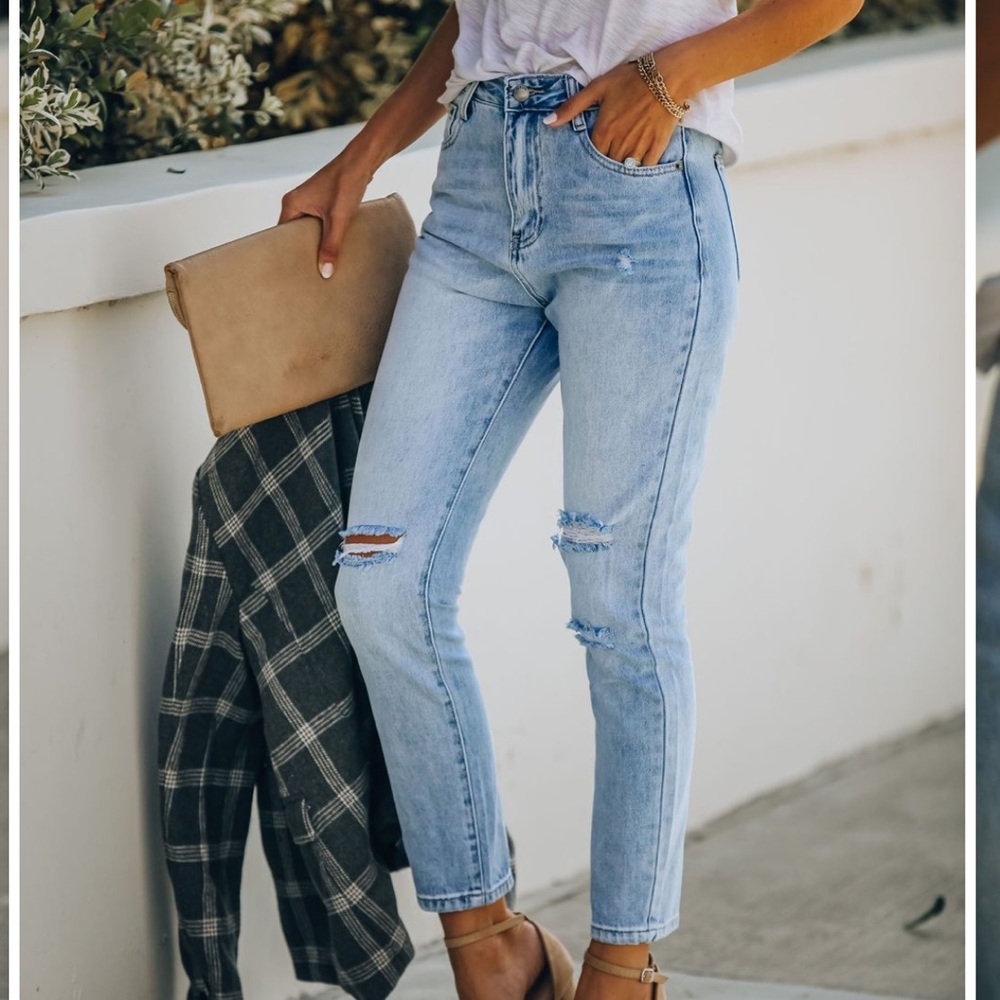 HIGH RISE DISTRESSED SKINNY